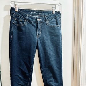 Low-Rise Rockstar Super Skinny Jeans for Women in 8 Long